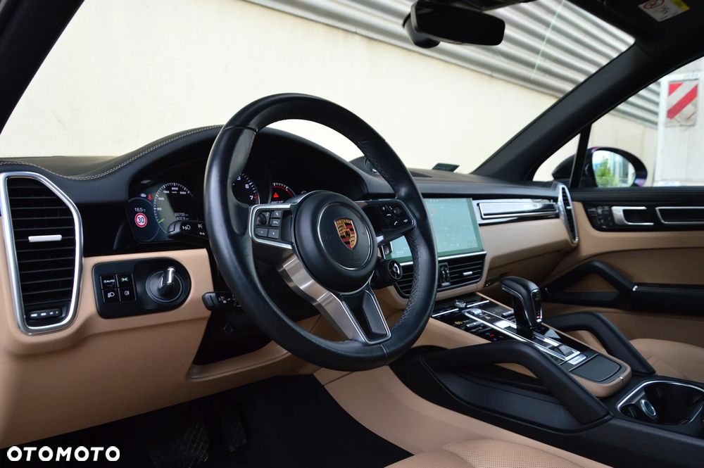 Porsche Cayenne E-Hybrid - 14