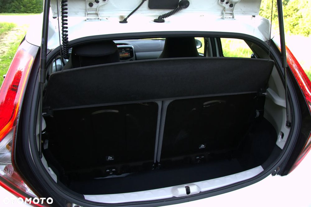Toyota Aygo x-clusive Style Selection - 16