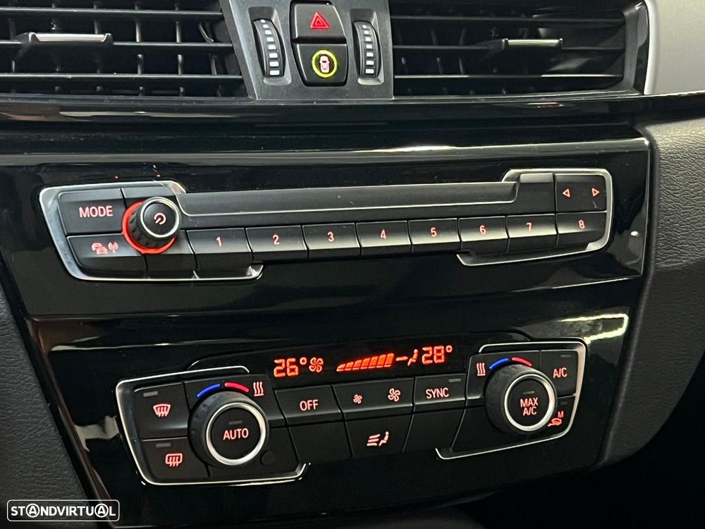 BMW X1 25 e xDrive - 17
