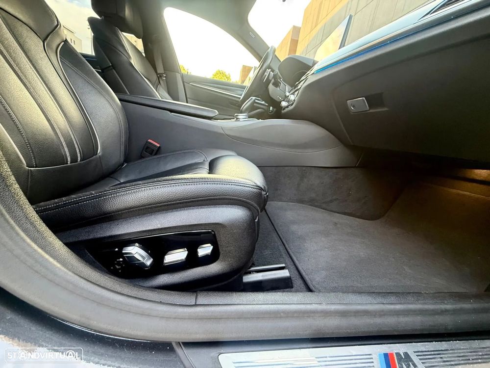 BMW 520 e Pack M - 26