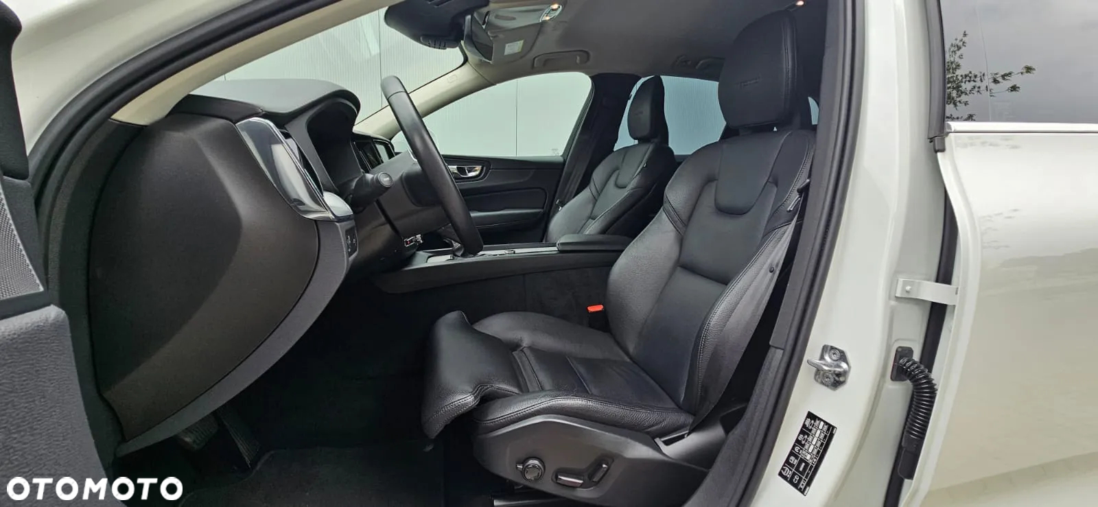 Volvo XC 60 D4 Geartronic Inscription - 18