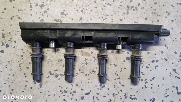 OPEL CORSA D 1.2 16V A12XER CEWKA ZAPŁONOWA GN10401