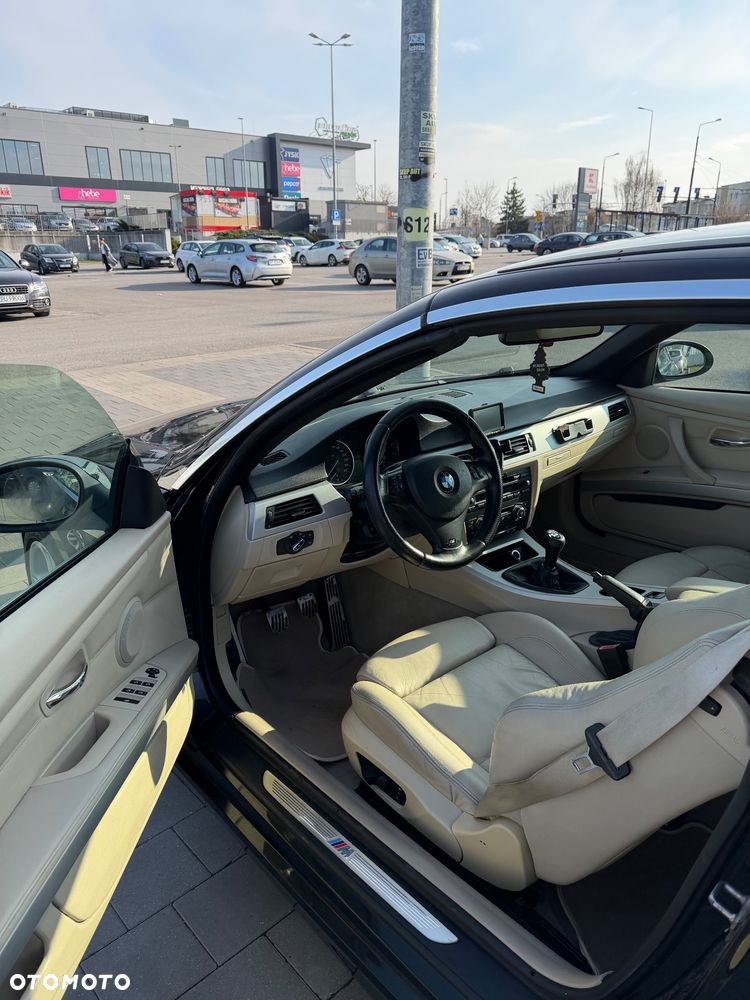 BMW Seria 3 320i - 7