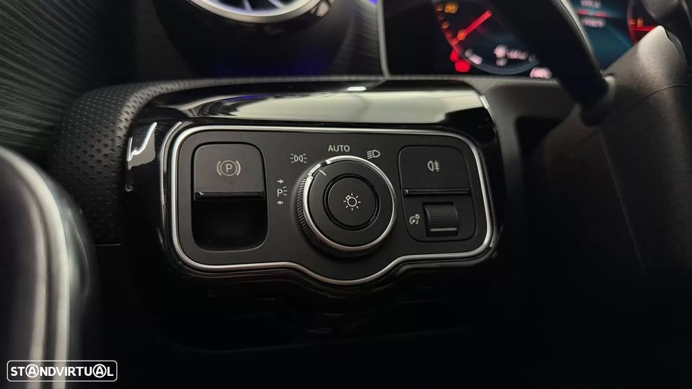 Mercedes-Benz A 180 d AMG Line Aut. - 23