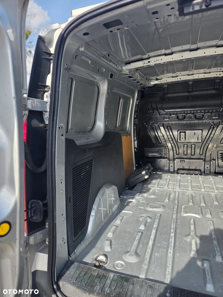 Ford Transit Connect Long - 8