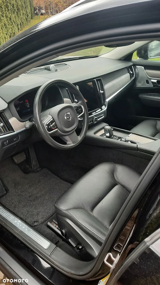 Volvo V90 Cross Country - 9