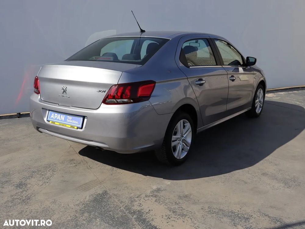 Peugeot 301 1.5 BlueHDI FAP Allure - 4