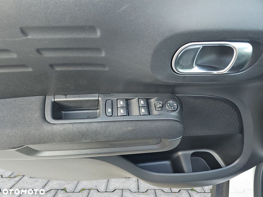 Citroën C3 Aircross 1.2 PureTech Shine Pack S&S EAT6 - 29