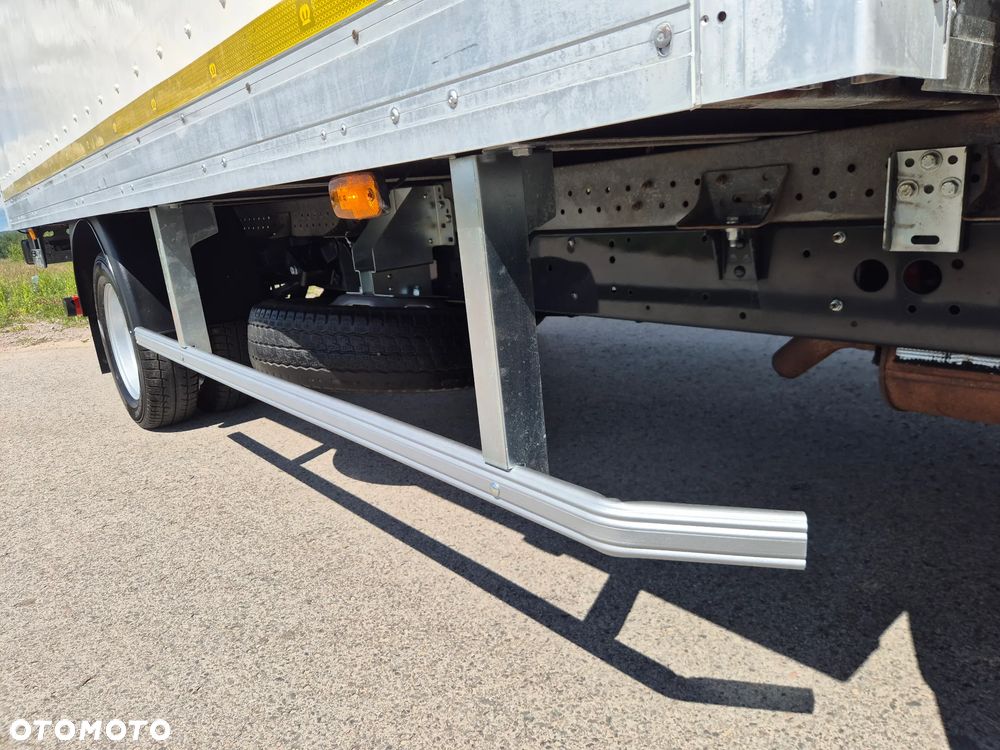 Iveco DAILY 35C15 KONTENER 4.30M WINDA SORENSEN 750KG SALON PL 2017R - 14