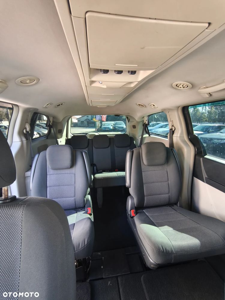 Chrysler Grand Voyager 2.8 CRD Automatik Touring - 12