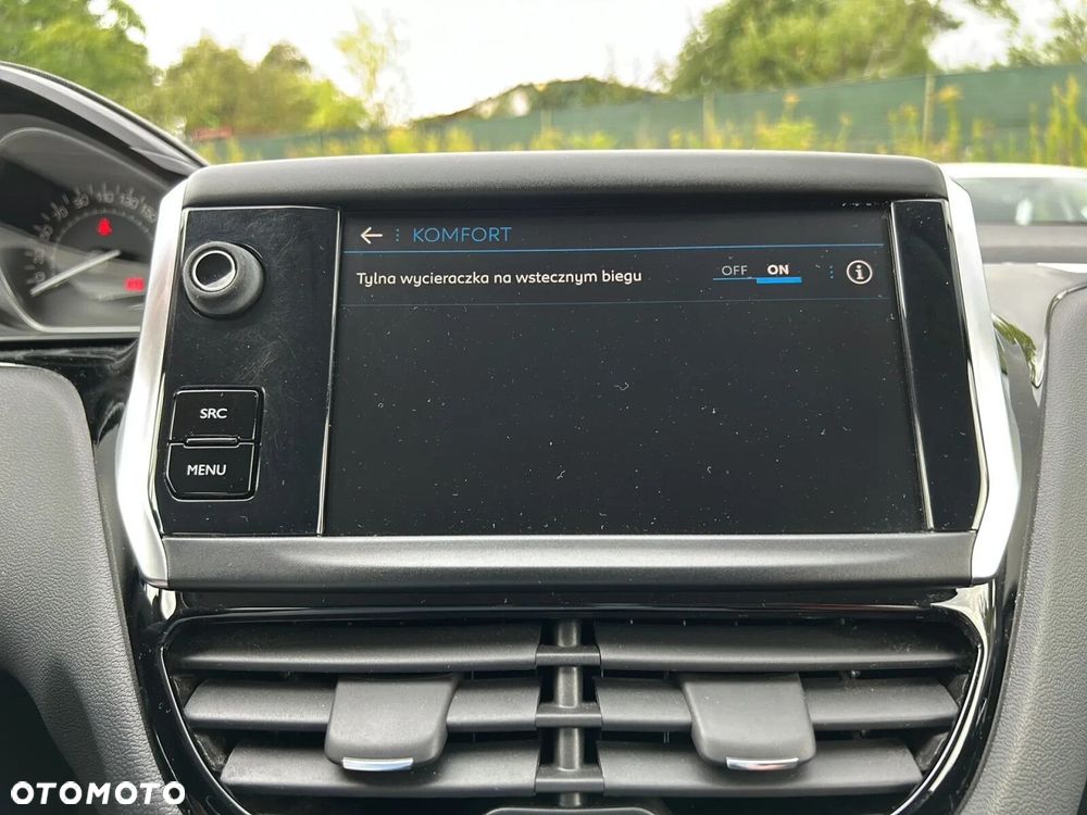 Peugeot 208 1.2 PureTech Style - 36