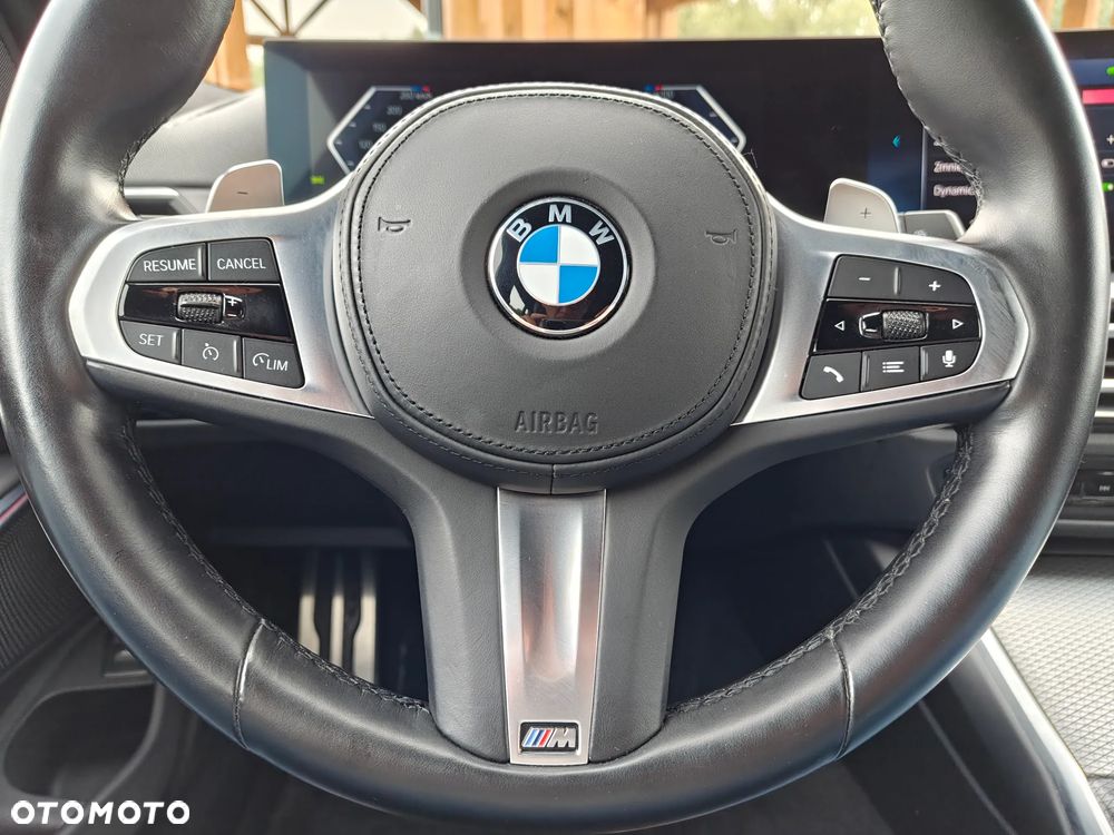 BMW Seria 3 318i M Sport - 14
