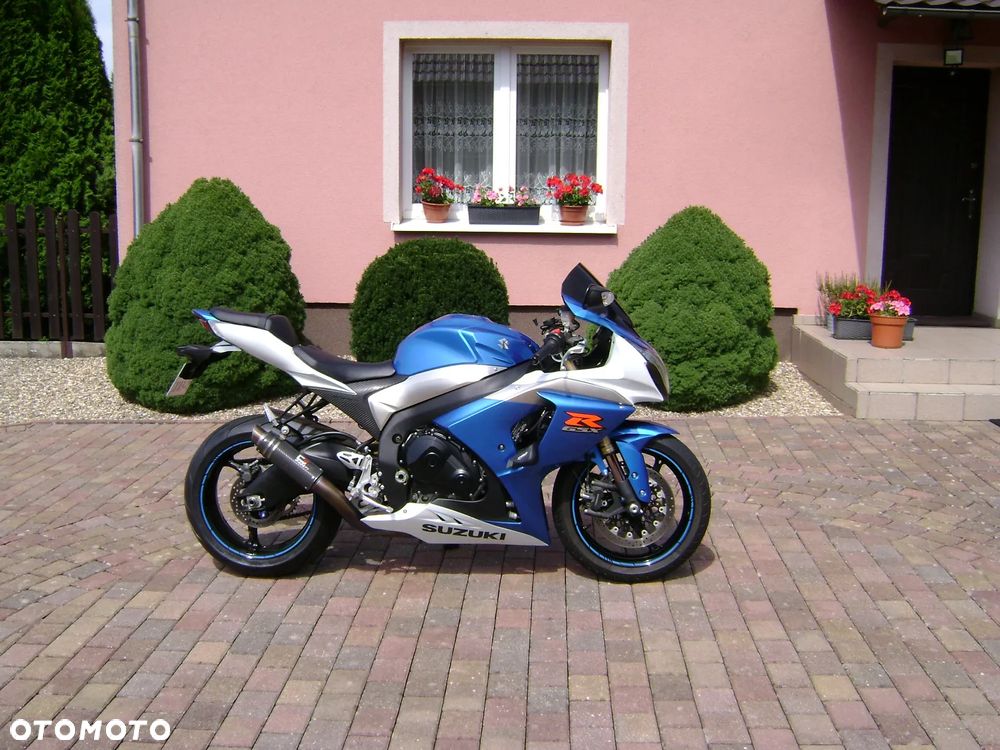 Suzuki GSX 1000 - 18