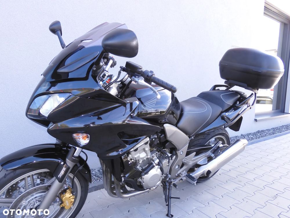 Honda CBF - 27