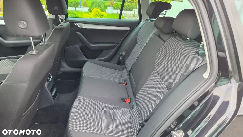Skoda Octavia 2.0 TDI (Green tec) Ambition - 18