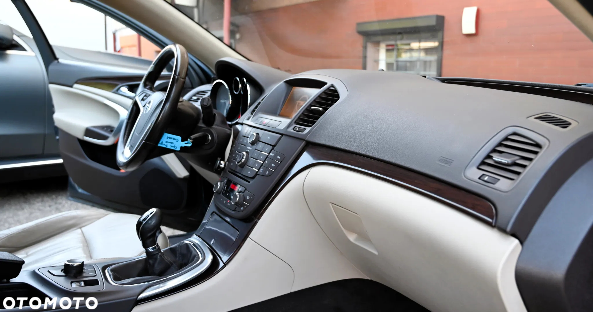 Opel Insignia - 26