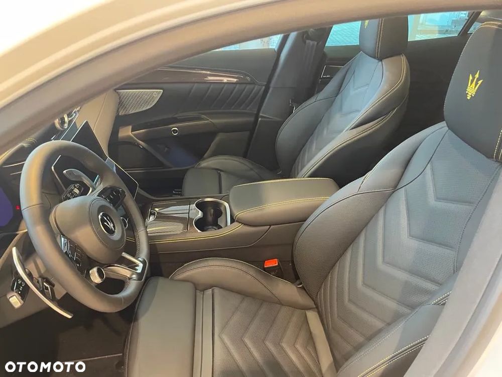 Maserati Grecale ver-trofeo - 6