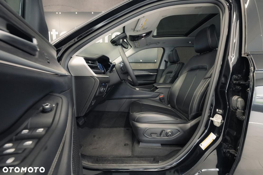 Jeep Grand Cherokee - 14
