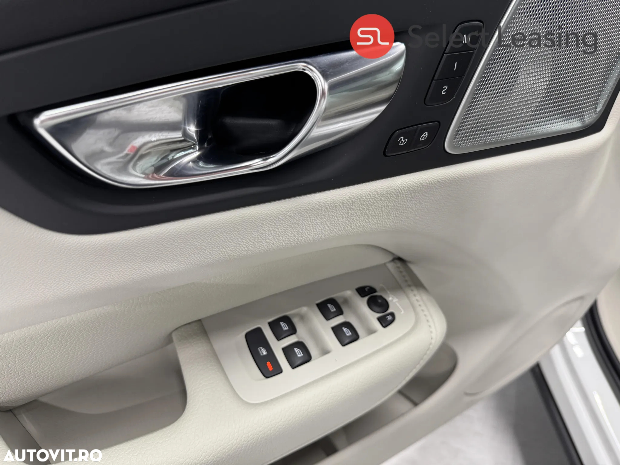 Volvo XC 60 T6 AWD Recharge Geartronic Inscription - 8