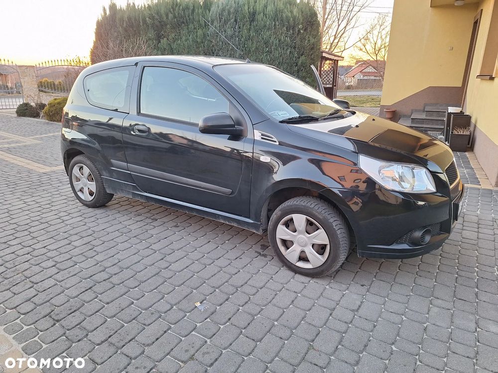 Chevrolet Aveo 1.2 16V Base - 1