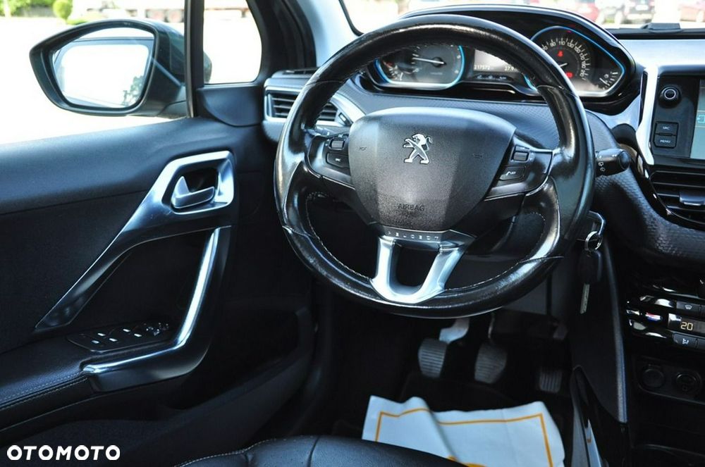 Peugeot 2008 - 33