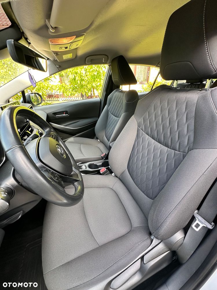 Toyota Corolla 1.6 Comfort - 11