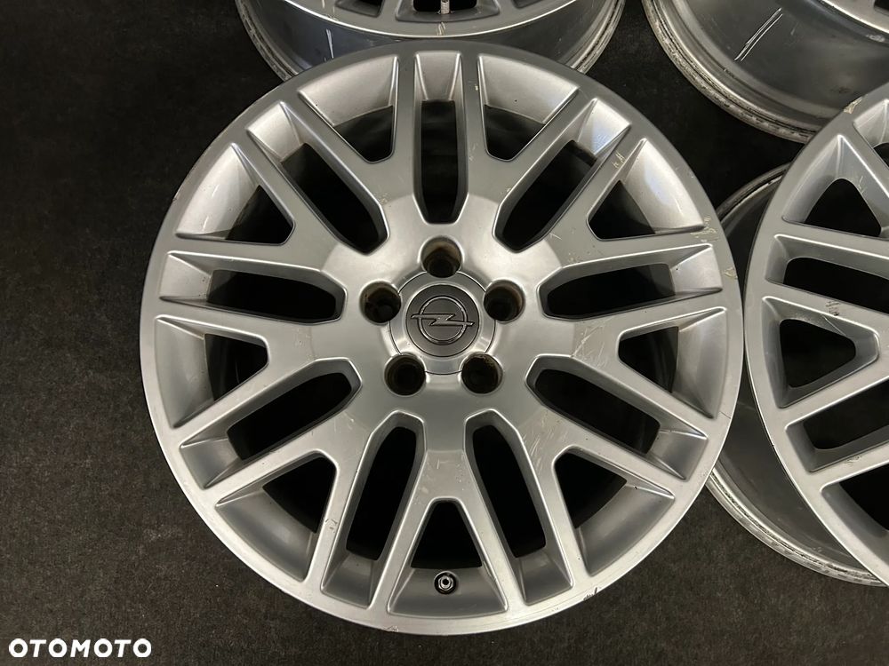 Alufelgi Opel Vectra C, Signum, Zafira B, Astra H 18 cali 5x110 4szt. - 5