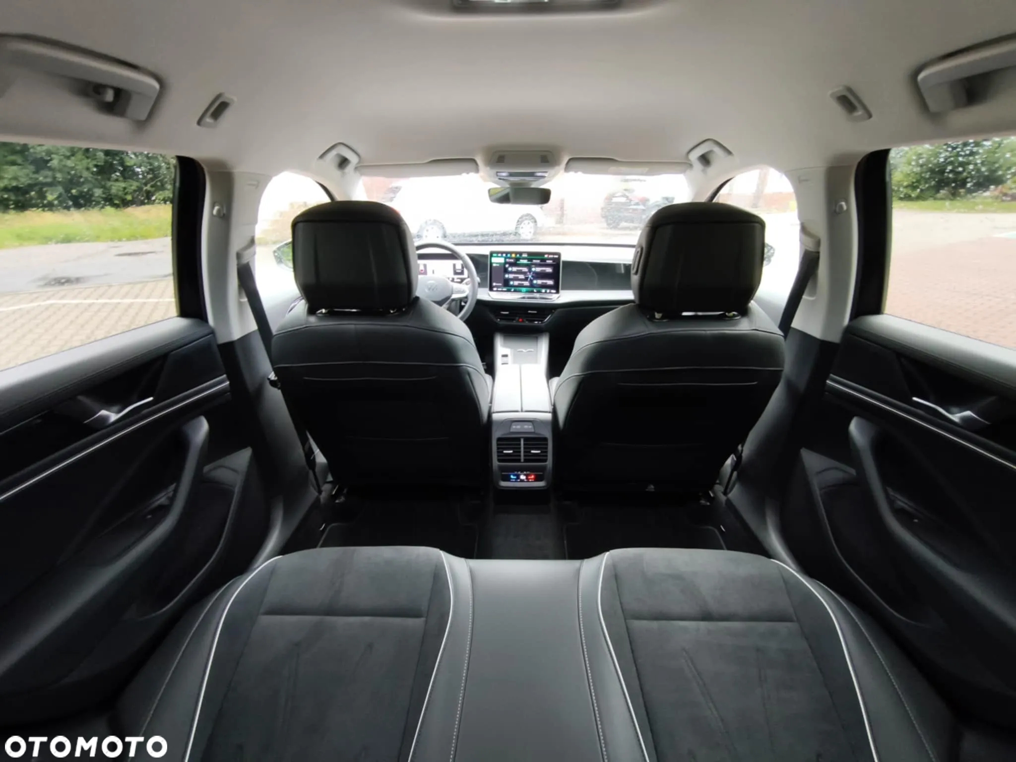 Volkswagen Passat 2.0 TDI SCR Business DSG - 16