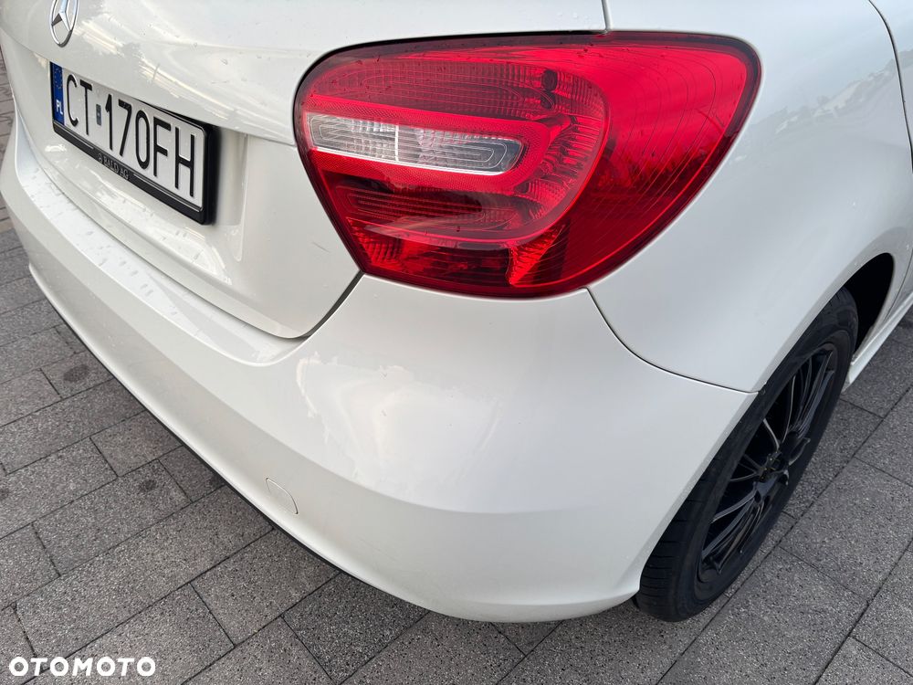 Mercedes-Benz Klasa A 180 (BlueEFFICIENCY) Urban - 14