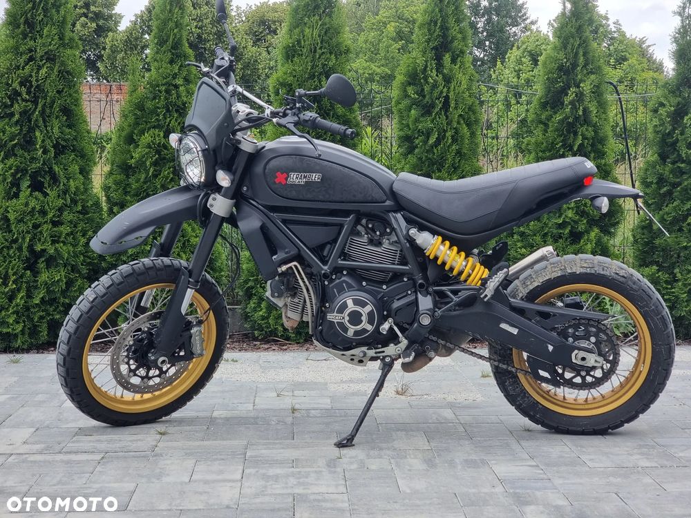 Ducati Scrambler - 1