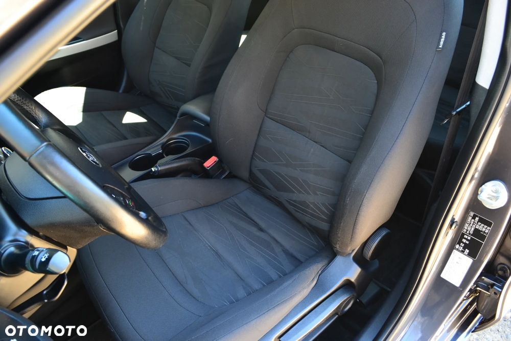 Kia Ceed 1.6 GDI Edition 7 - 30
