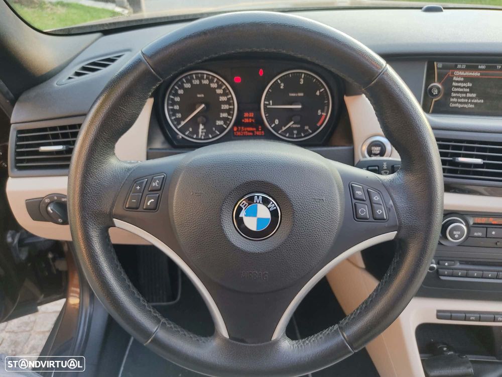 BMW X1 18 d sDrive - 4