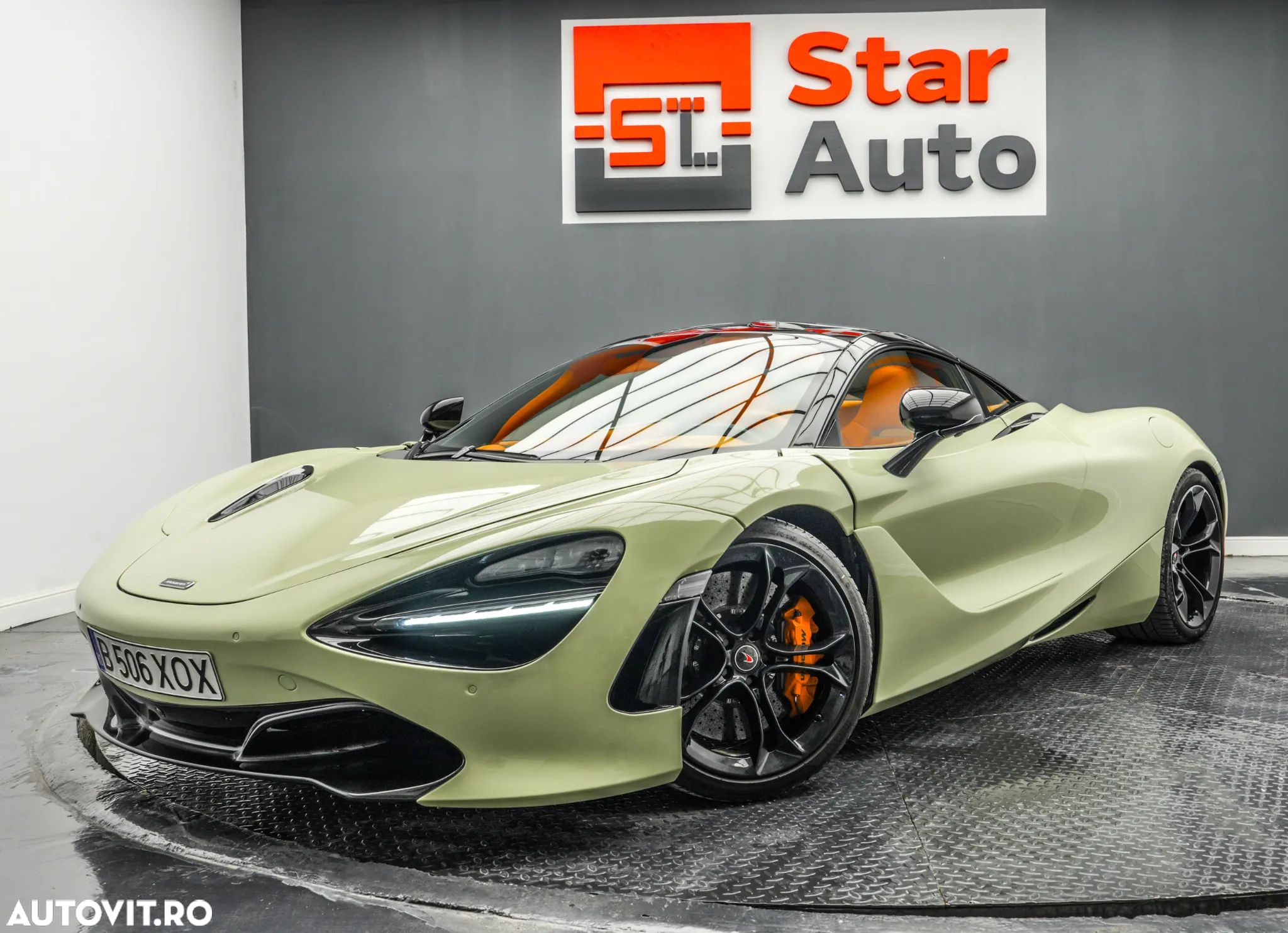 McLaren 720S - 1