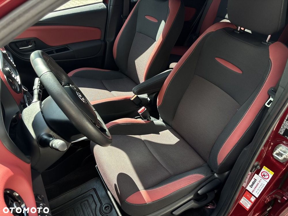 Toyota Yaris - 31