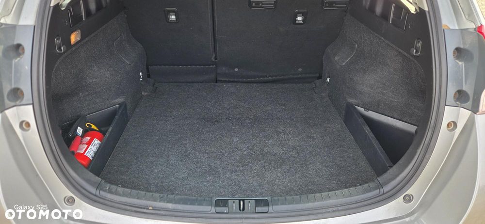 Toyota Auris 1.4 D-4D Premium - 6