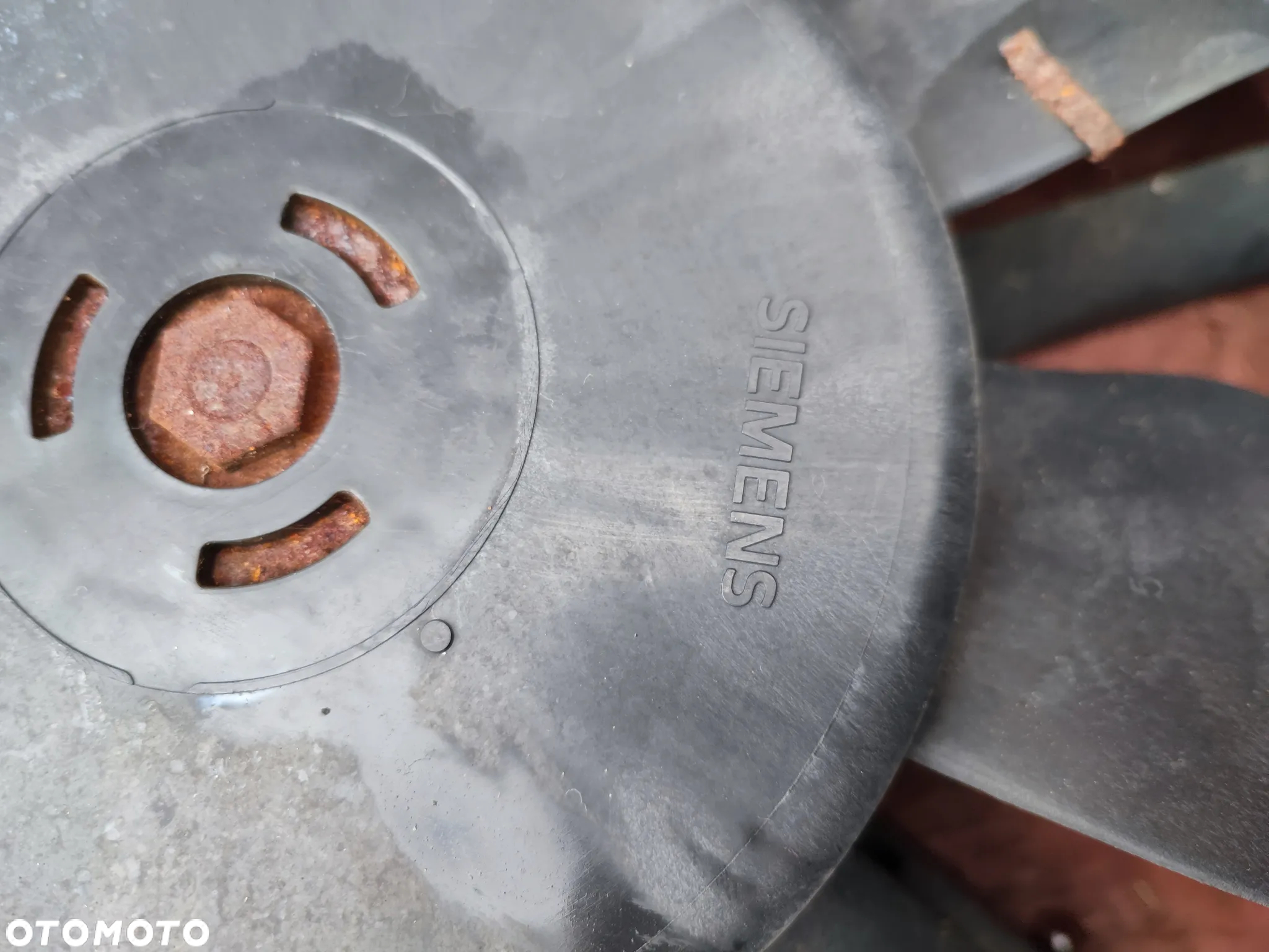 BMW E36 / Z3 ORYGINALNY ELEKTRYCZNY WENTYLATOR CHŁODNICY WODY / KLIMATYZACJI SSĄCY DO SILNIKÓW GAMY M42B18s / M44B18is / M43B18 M44B19 O NR. 8 372 039 / 8 369 800 / 8 391 476 / 8 368 080 OEM SEDAN / COUPE / CABRIO / TOURING / COMPACT - 10