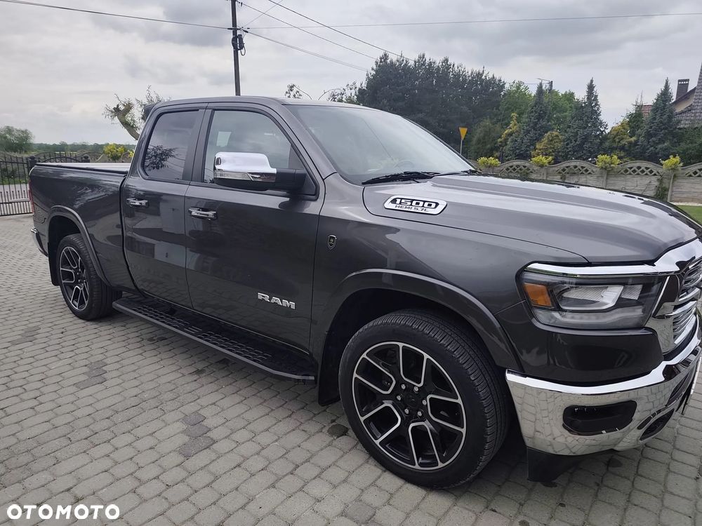 RAM 1500 5.7 Quad Cab Laramie - 1
