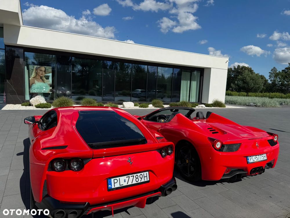 Ferrari 812 Superfast - 15