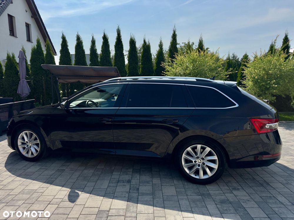 Skoda Superb 2.0 TDI SCR Style DSG - 3