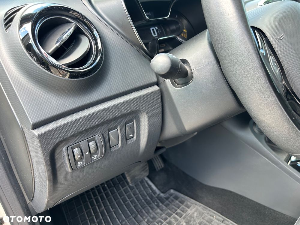 Renault Captur 1.2 TCe Intens EDC - 18