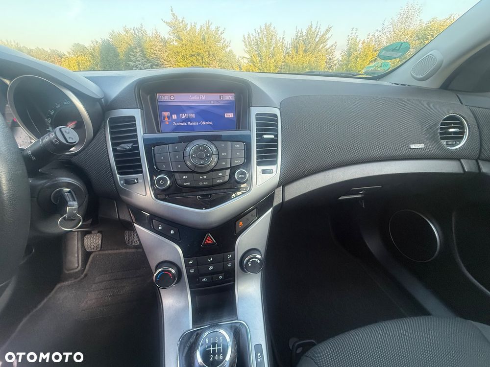 Chevrolet Cruze 2.0 D LT - 33