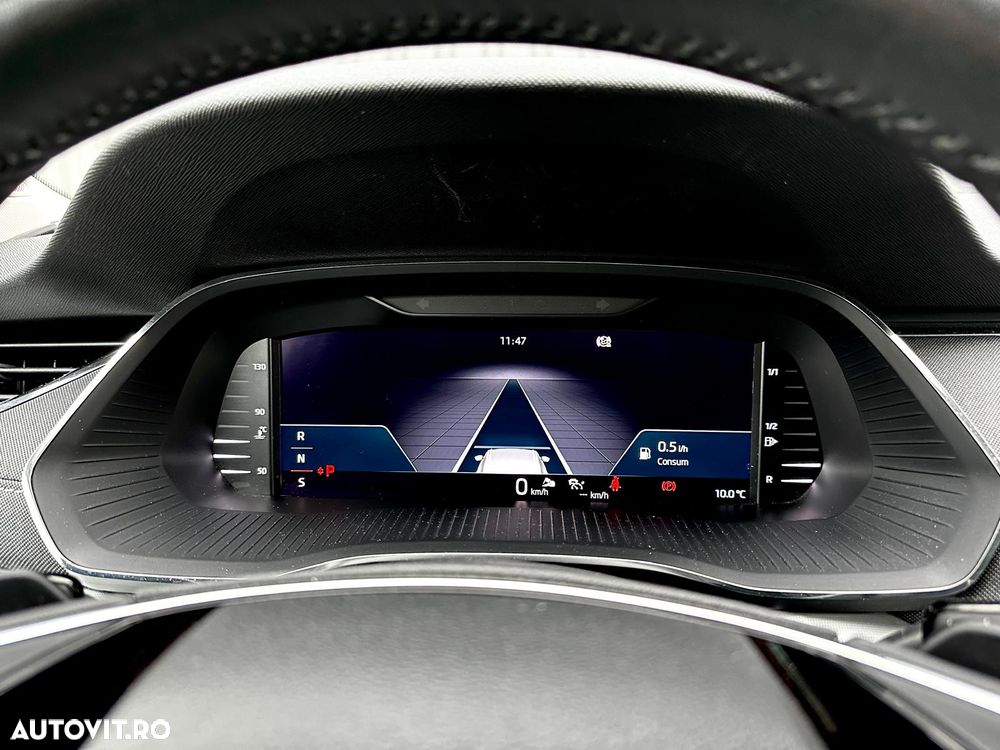 Skoda Octavia 2.0 TDI DSG Ambition - 28
