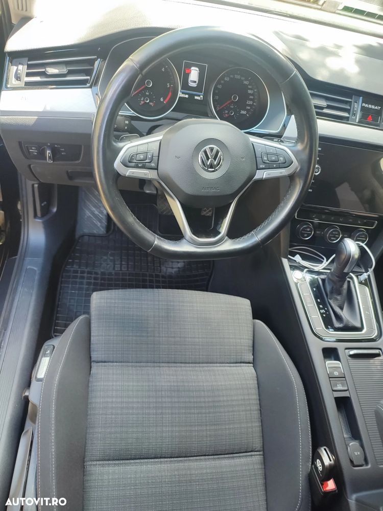 Volkswagen Passat 2.0 TDI SCR DSG Business - 17