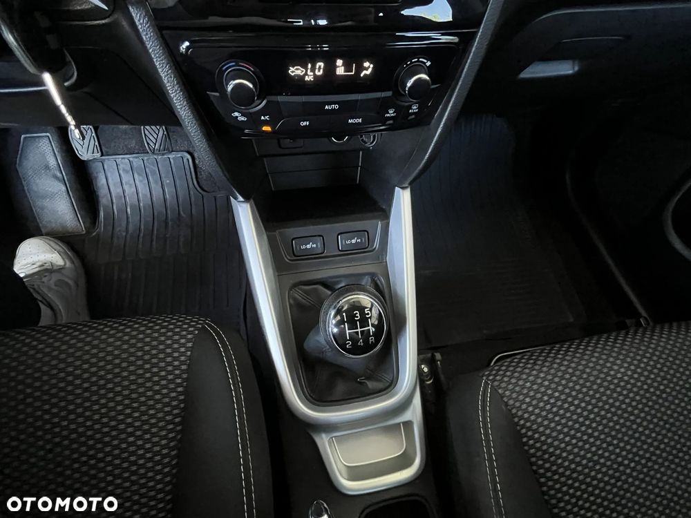 Suzuki Vitara - 12