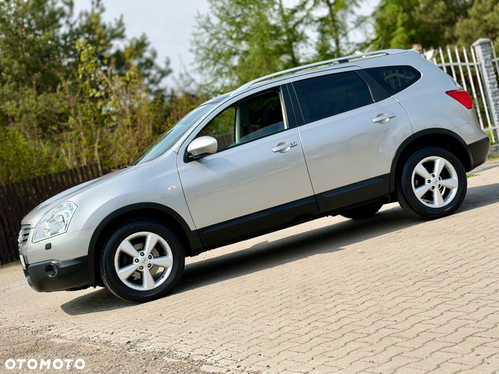 Nissan Qashqai+2 2.0 Tekna Premium - 2