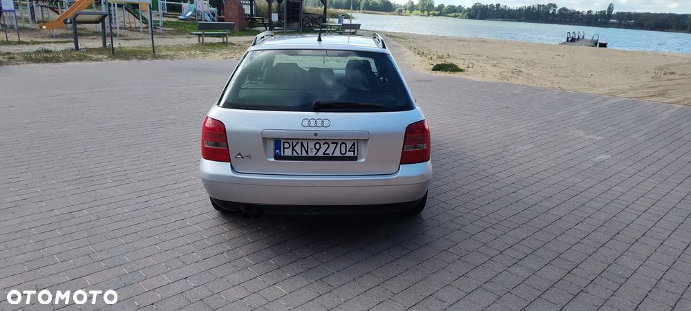 Audi A4 Avant 1.8T Quattro - 17