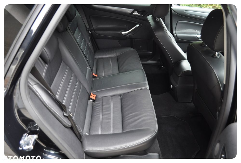 Ford Mondeo 2.0 TDCi Titanium X - 22