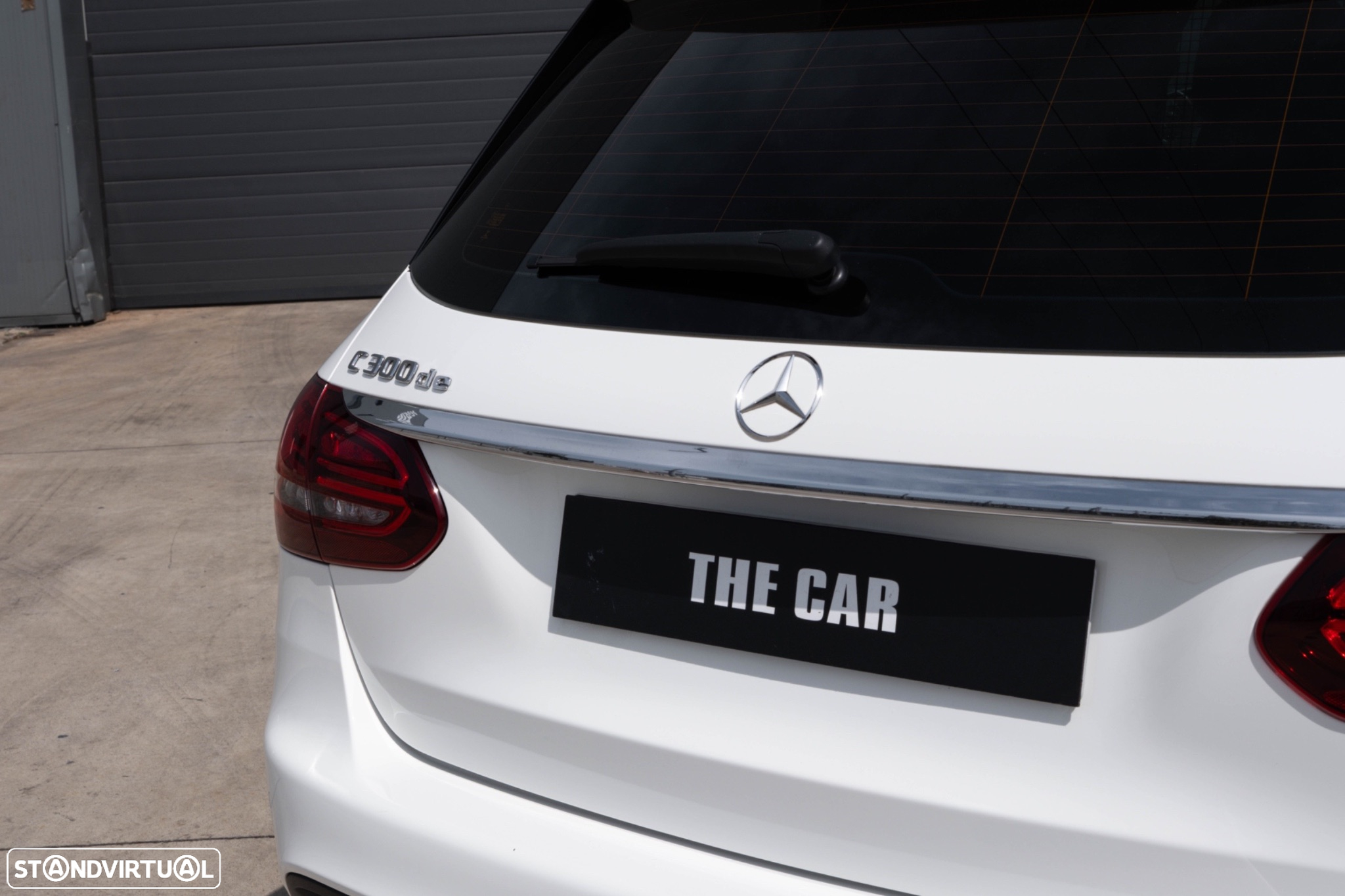 Mercedes-Benz C 300 BlueTEC Hybrid AMG Line - 8