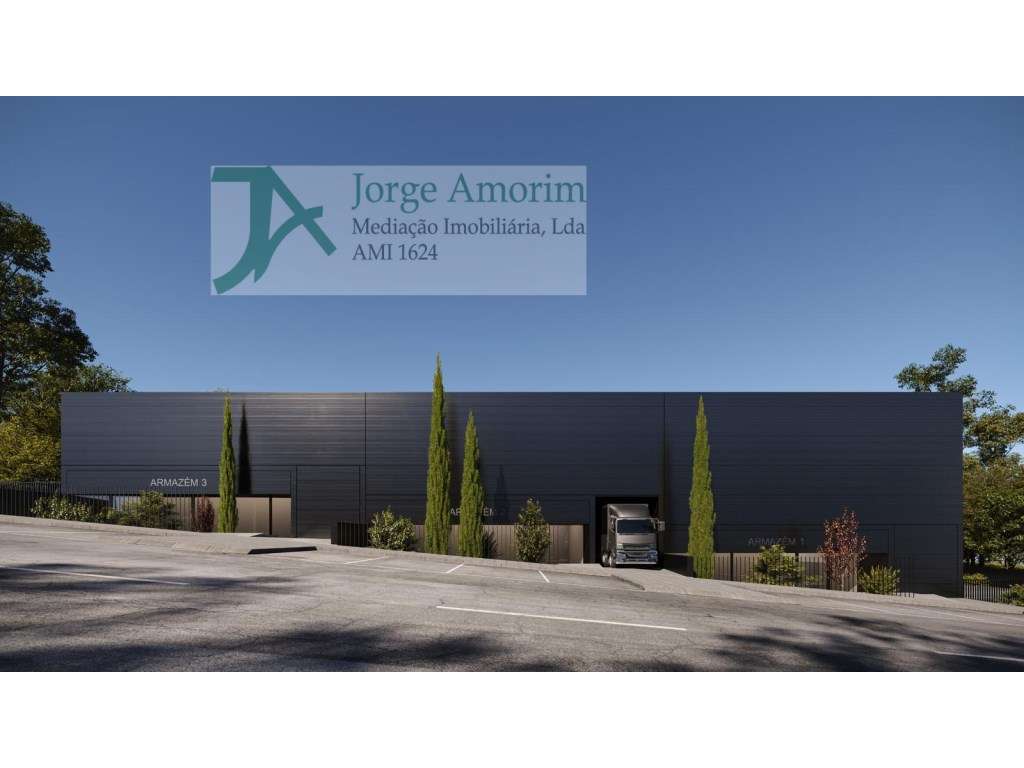 Armazém em Z.I. Novo. 542,50 m2. Área livre 350 m2. Pé dtº 9 mt - e... - Grande imagem: 2/3