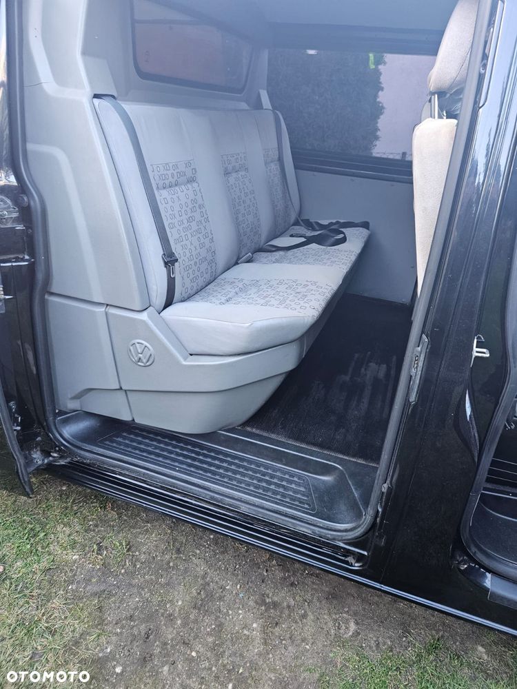 Volkswagen Transporter - 11